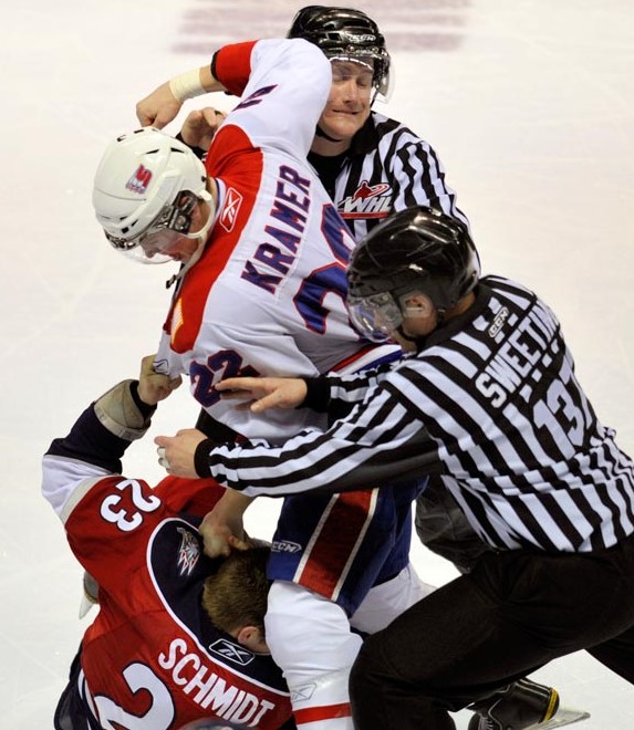 CHIEFS-VS-AMERICANS-7